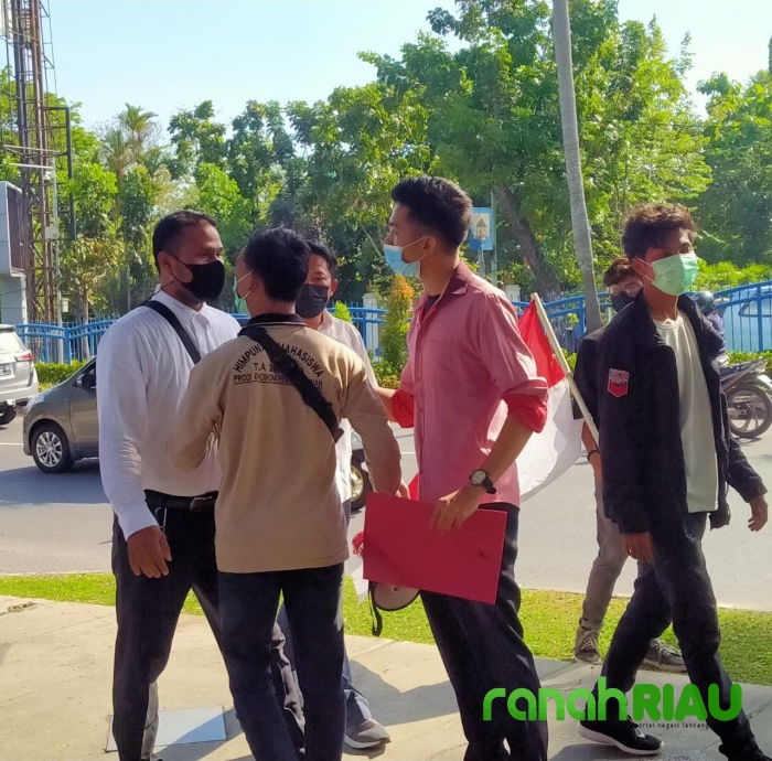 Aliansi GEMPA, Sejumlah mahasiswa kecam aksi ugal ugalan RAPP